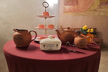 Foto: englische Teekannen